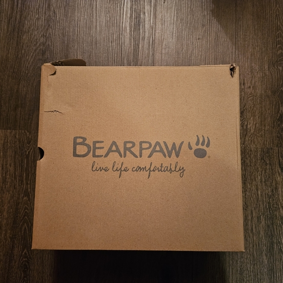 Bearpaw Emma short boots- women's size 9, color- hickory - Picture 2 of 4